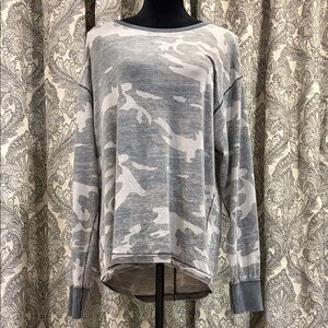 WE THE FREE CAMI LONG SLEEVE (OVERSIZED)